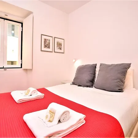 Lxway Downtown Apartman